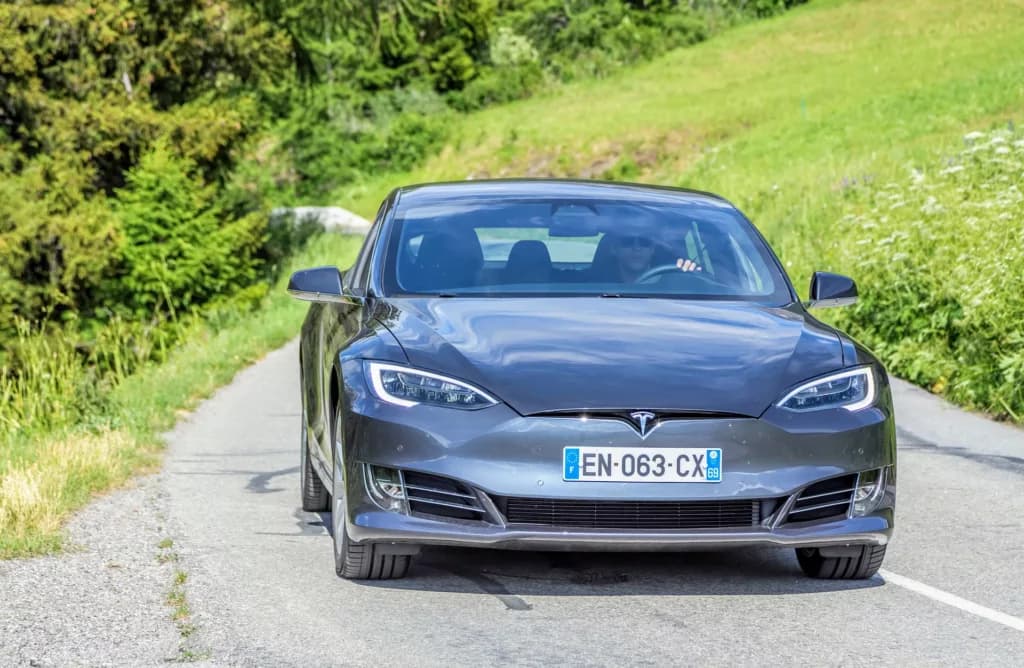 Elektromobily a bezpečnost