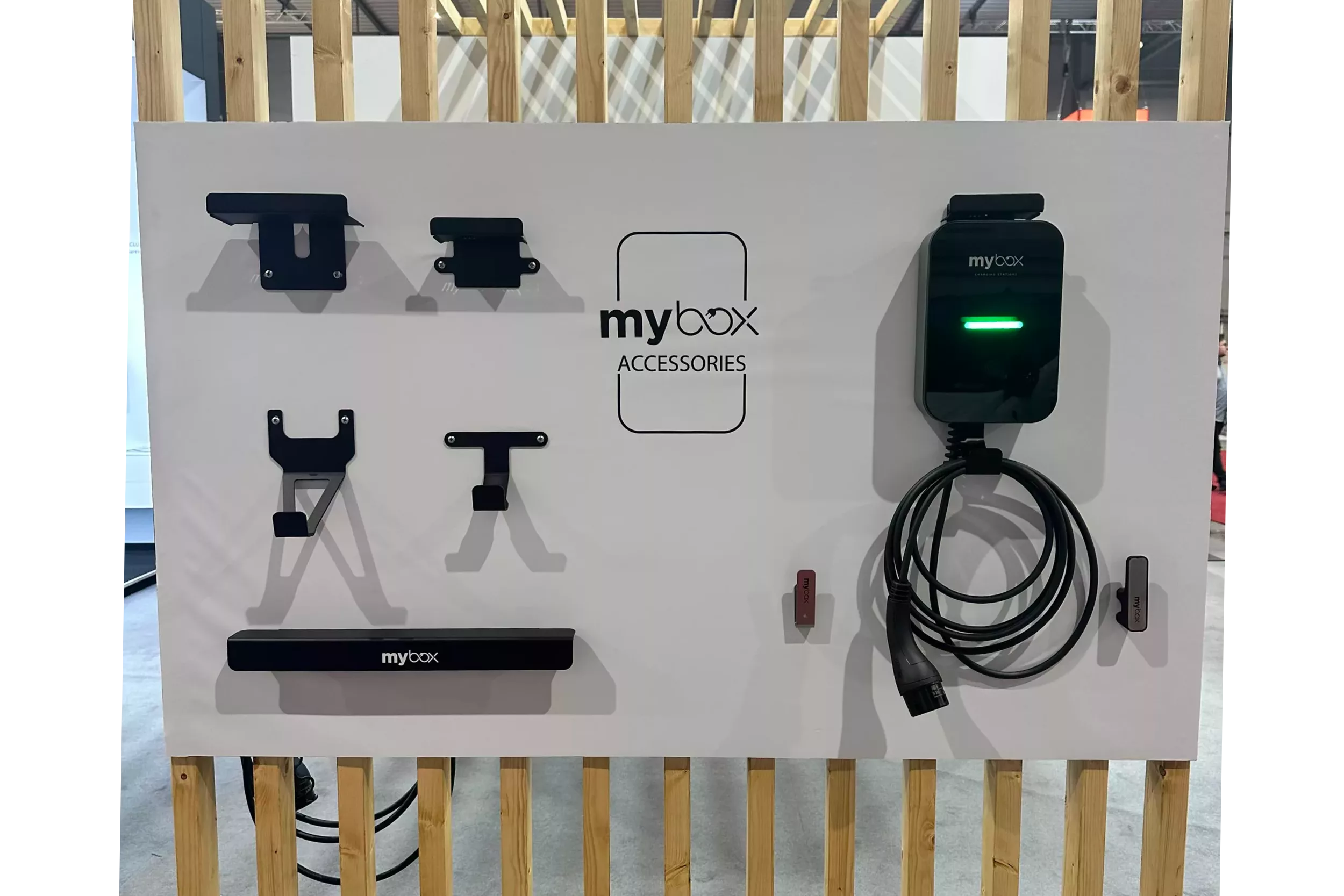 Prezentace MyBox Accessories, tedy doplňku pro nabíjecí stancie pro elektromobily